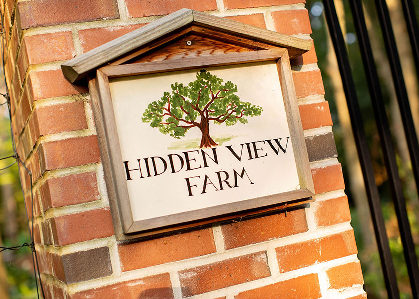 Hidden View Farm plaque.